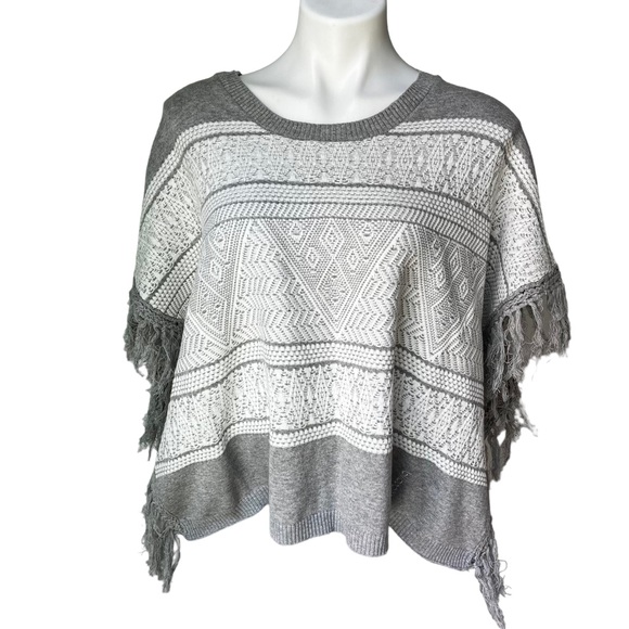NWOT, Billabong Hermosa Poncho - Picture 5 of 13